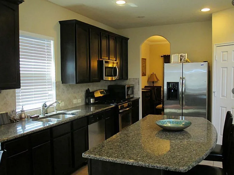 19419 Bronte Springs Ct — Photo 6