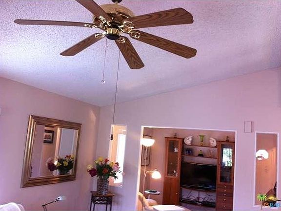 5th image of 65565 Acoma Ave #99