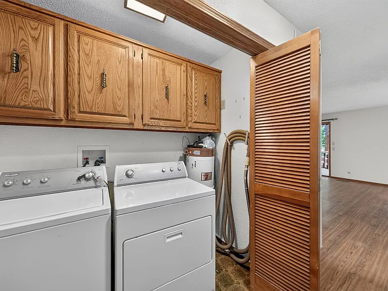 3 Joanie Ln — Photo 18