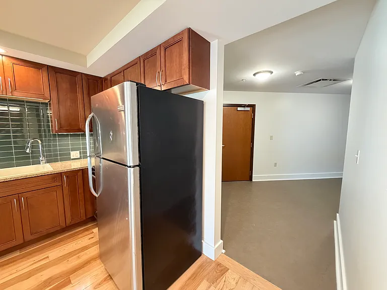 111 Genesee St #201 — Photo 10