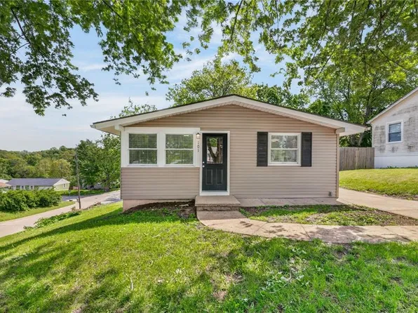101 Rader Ave, Platte City, MO 64079