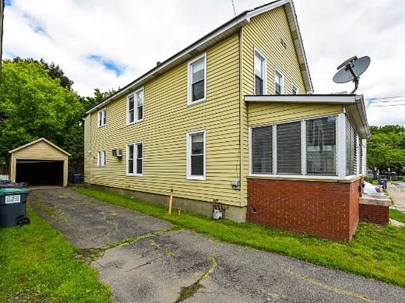 2nd image of 29 Greenwood Ave