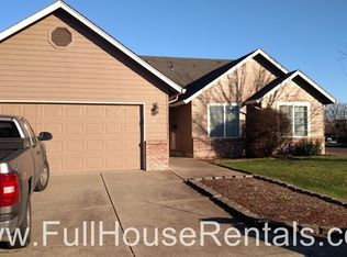 1289 Winery Ln, Eugene, OR