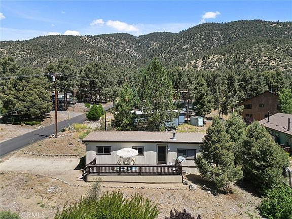 3rd image of 2720 Klondike Way