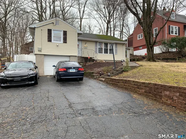 15 Lester Street, New Britain, CT 06051