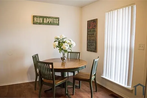 403 Villa Dr #535 — Photo 4