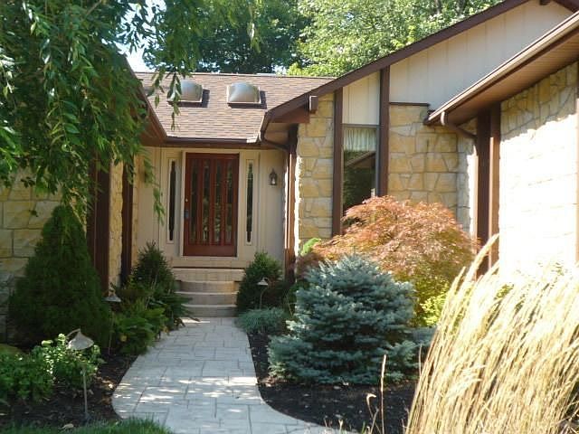 1st image of 7593 Windy Knoll Dr
