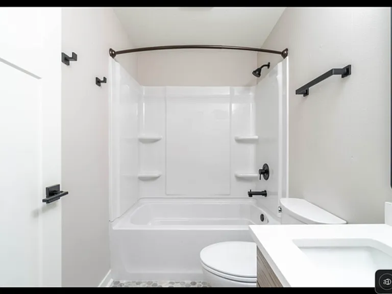 118 S 53rd St #14 — Photo 15