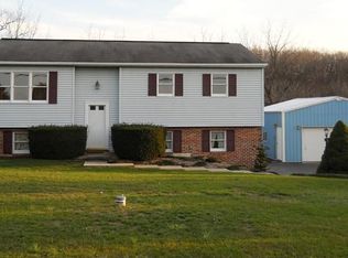 430 Birch Hill Rd, Shoemakersville, PA 19555