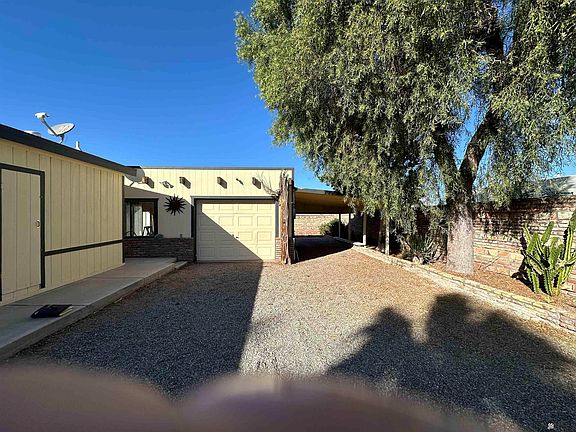 5th image of 13428 E 49th Dr