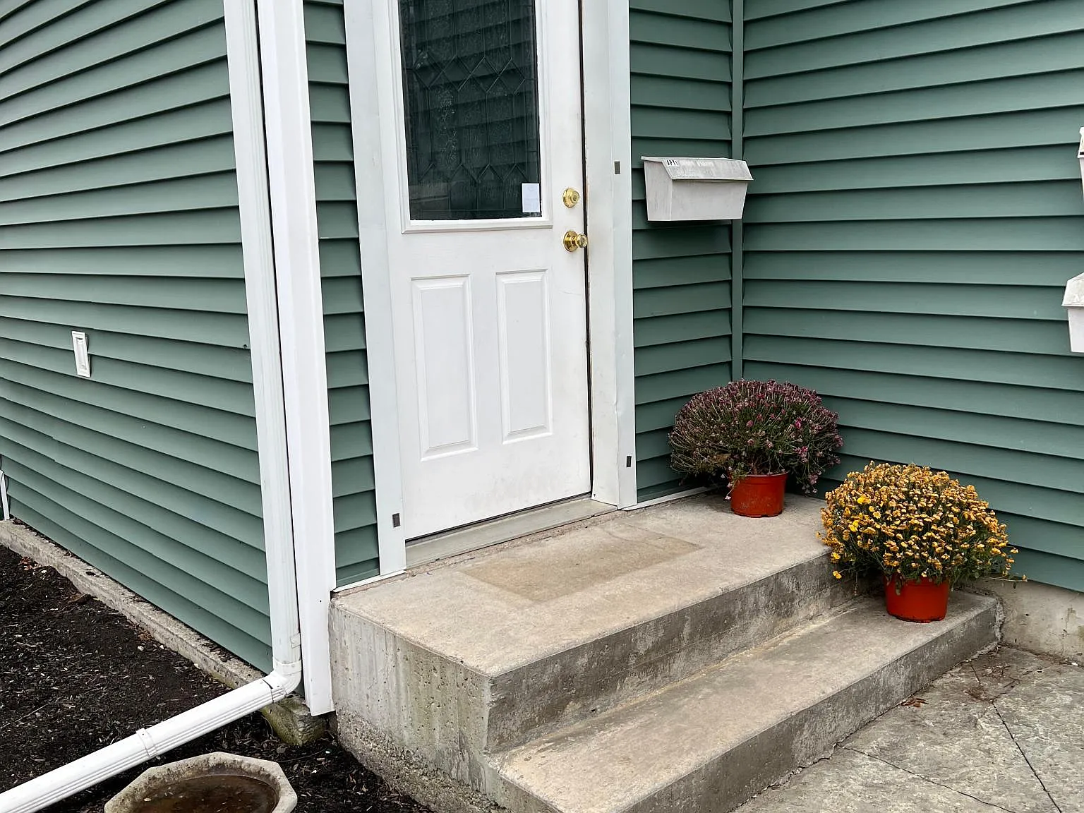 2 bed, 800 sqft, $1,495 — Photo 3