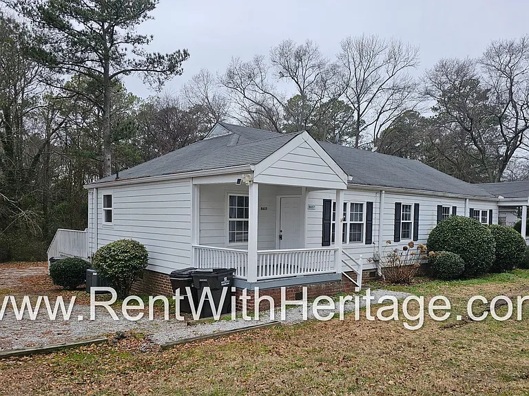 8657 Campbellton St — Photo 31