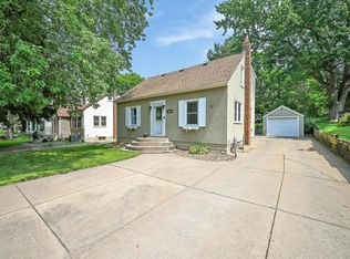 1918 Flandrau St, Saint Paul, MN 55109