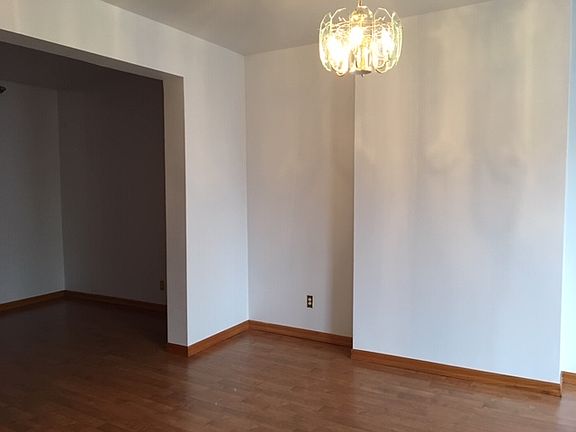 2nd image of 31 N Henry St #1
