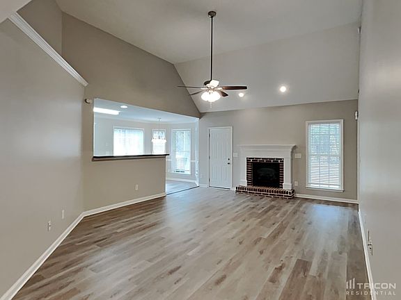 2nd image of 62 Kentucky Ave