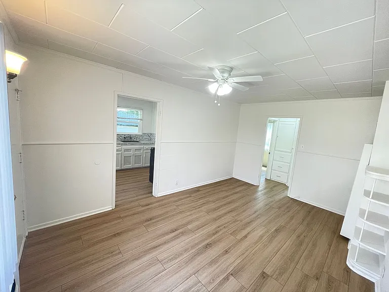 504-506 Elmwood Ave #508 — Photo 6
