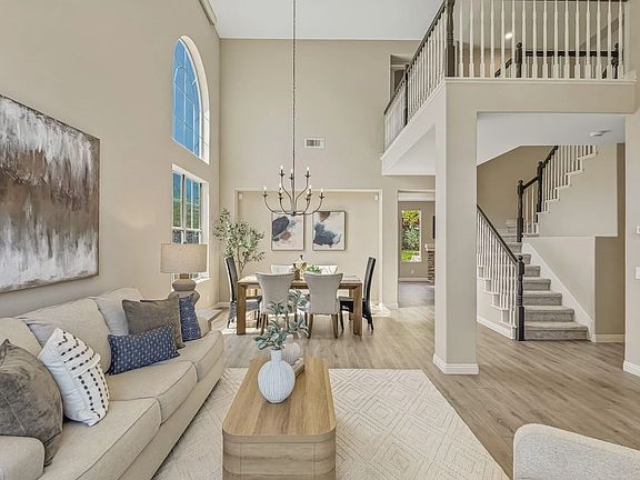 3rd image of 7304 Celata Ln