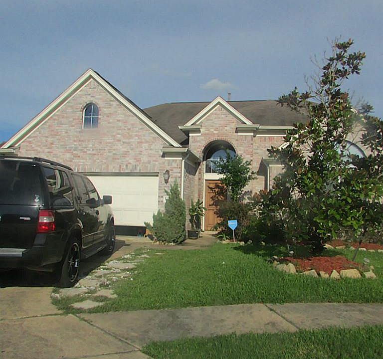 1st image of 4922 Upland Dale Ct