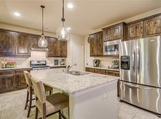 940 Kirby Dr, Argyle, TX 76226