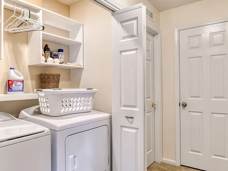 7596 Fawn Lake Dr N — Photo 24