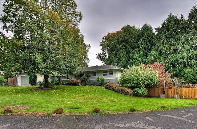 1st image of 12462 SE Guilford Dr