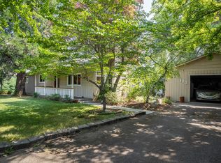 180 Crowson Rd, Ashland, OR 97520