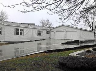 1016 State Rd, Sauk Centre, MN 56378