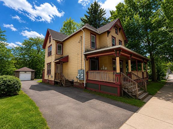 3rd image of 128 Hawley St