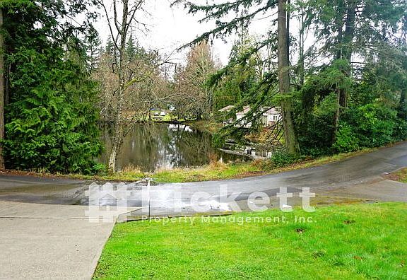 5th image of 2193 Woodland Dr NW