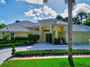 6964 Queenferry Cir, Boca Raton, FL 33496