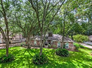 360 Moss Ln, Mandeville, LA 70471