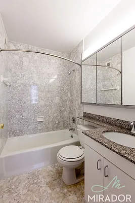 Rented by Mirador Real Estate | media 4
