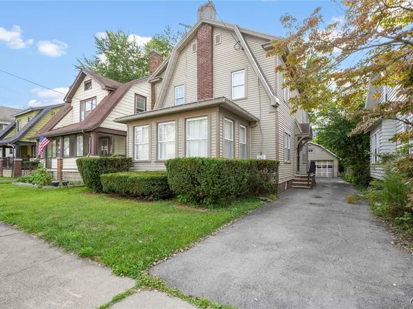 130 Clifton Pl, Syracuse, NY 13206