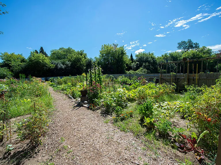 Community Garden