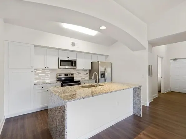 7975 Preserve Cir APT 1032, Naples, FL 34119