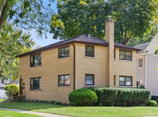 745 Franklin St, Downers Grove, IL 60515