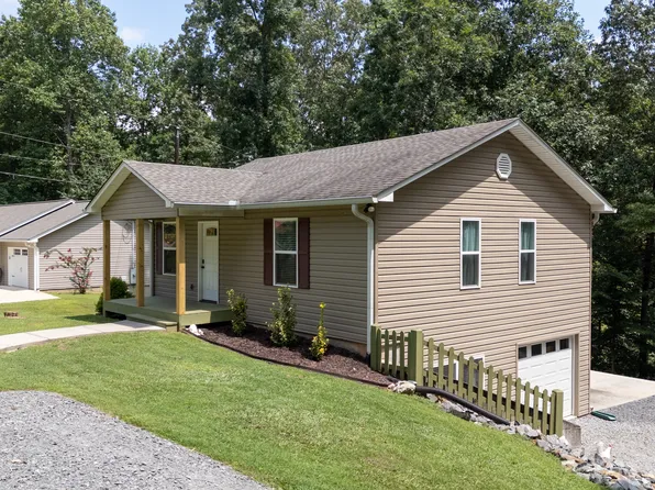 173 Warlick Dr, Ellijay, GA 30540