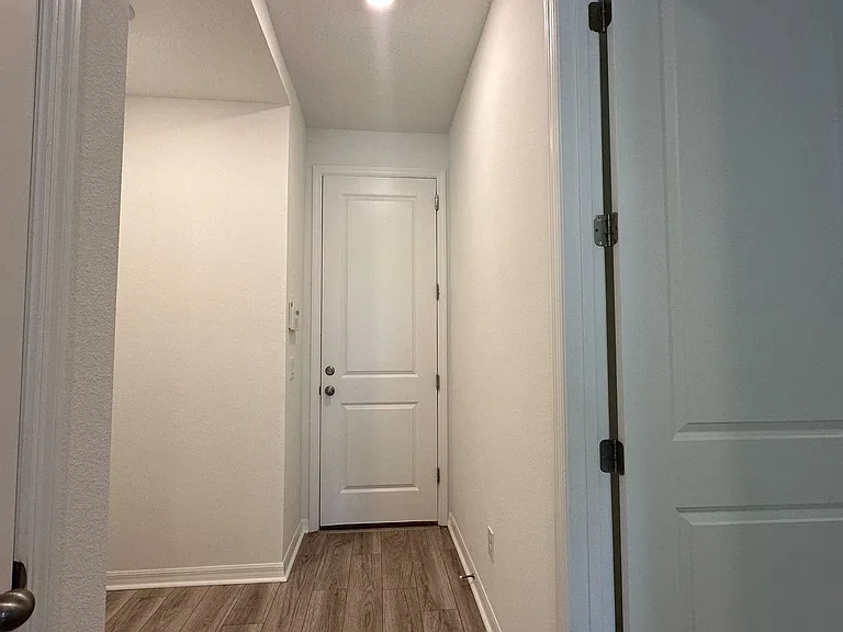 8454 Sperry St — Photo 4