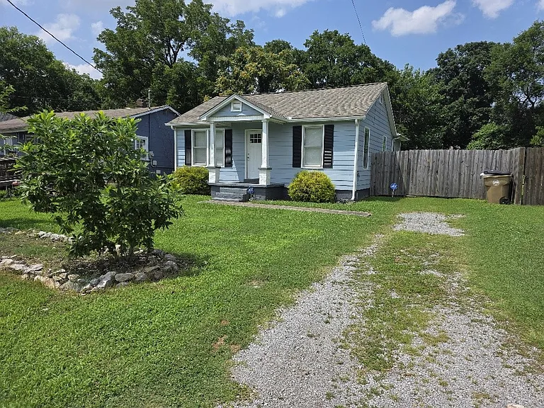 325 Cherry St — Photo 23