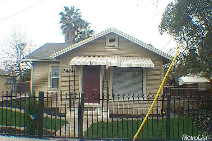 1st image of 2421 Vail Ave
