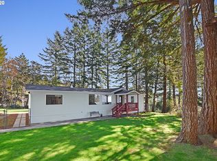 18958 Pacific Crest Dr, Brookings, OR 97415