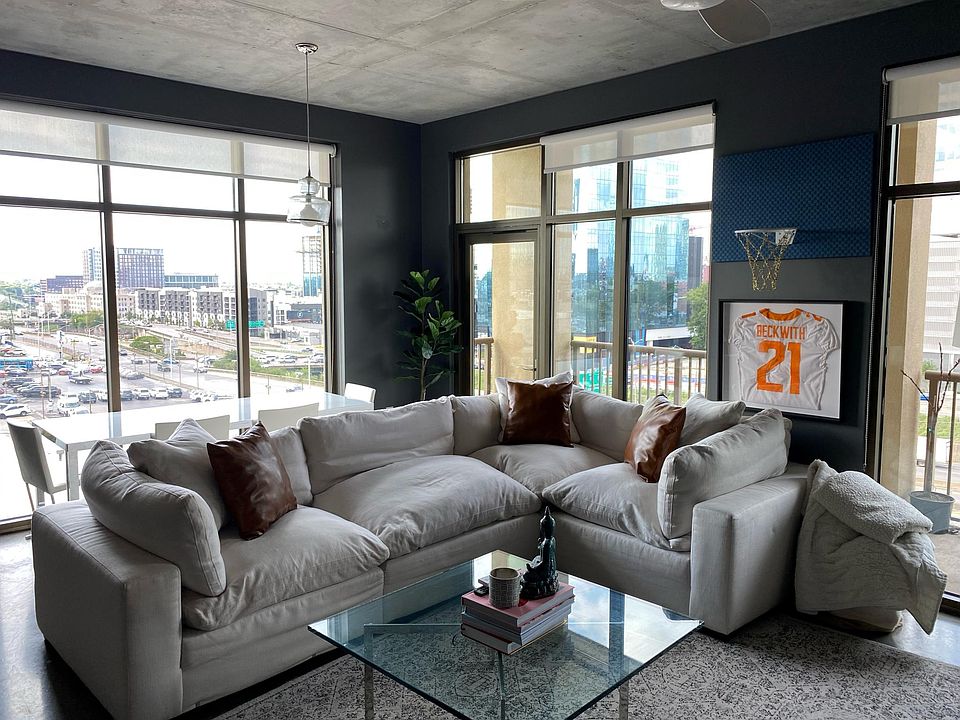 Living and Dining Area with view of Downtown Nashville