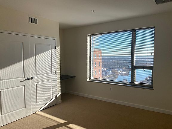 5th image of 105 Christina Landing Dr APT 1903