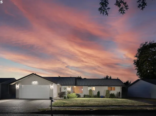 22313 SE Morrison St, Gresham, OR 97030