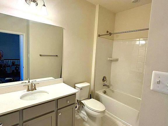 5th image of 16380 Fife Way