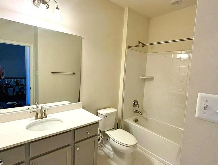 16380 Fife Way — Photo 5