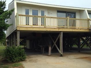 213 Robin Ave, Atlantic Beach, NC 28512