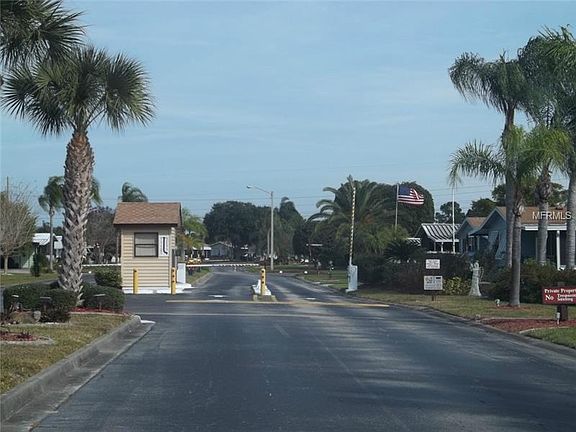 2nd image of 710 Butterfield Cir