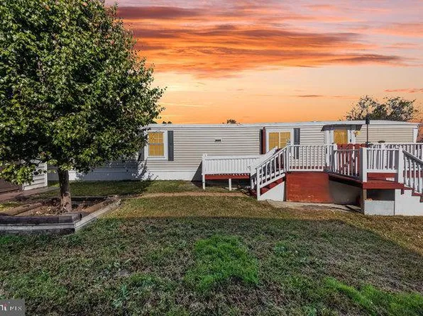 104 Cliff Cir, Stafford, VA 22556