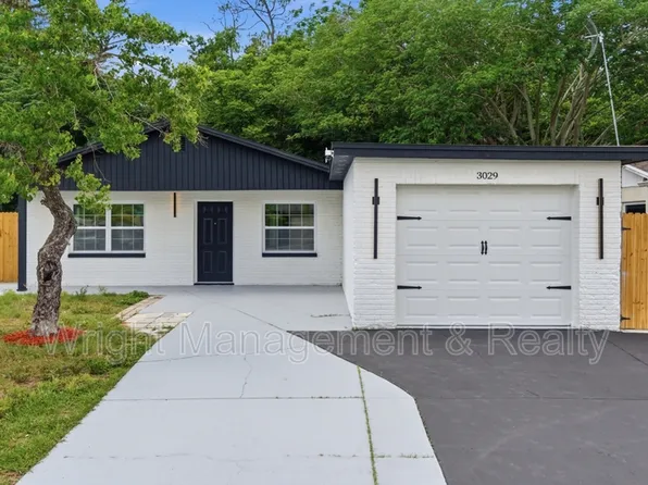 3029 Corona Dr, Holiday, FL 34690